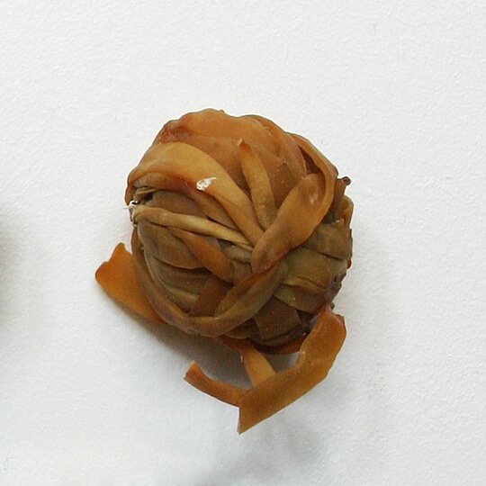 Ball made of wrapped rubber bands